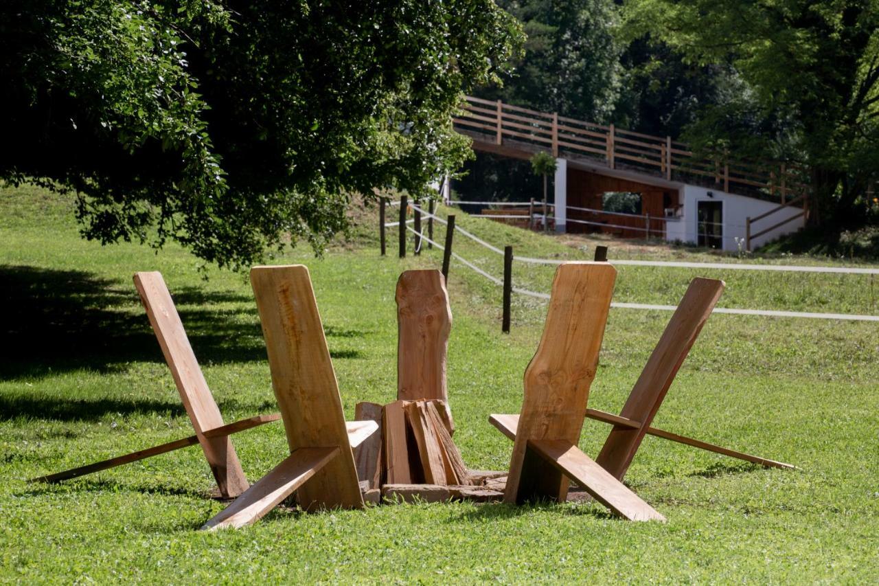 Farm Volk Βίλα Suhorje Εξωτερικό φωτογραφία